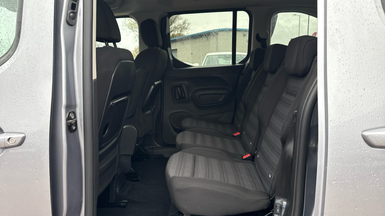 Vauxhall Combo Life 1.5 Turbo D SE 5dr Diesel Estate